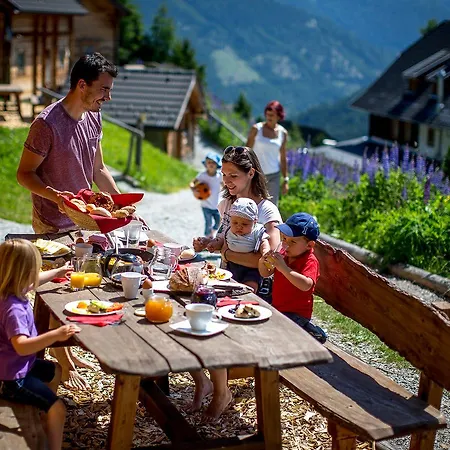 Chalet Almhuttendorf Turrach