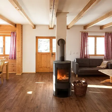 Chalet Almhuttendorf Turrach * Turracher Hoehe
